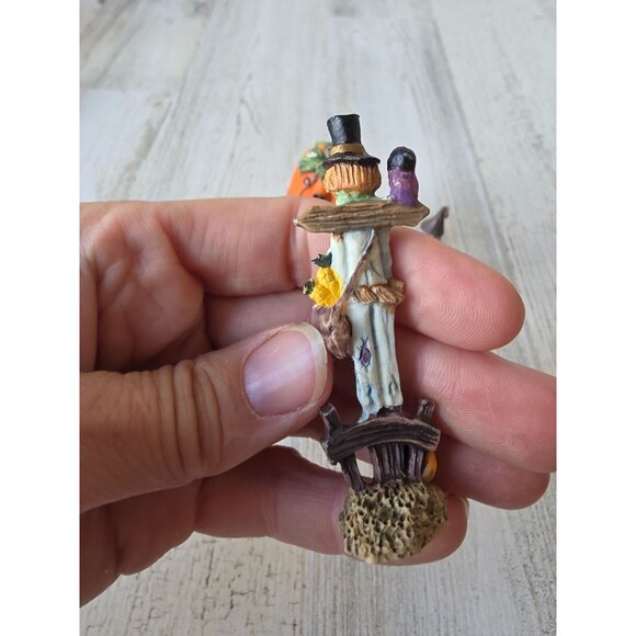 Vintage mini pumpkin house skinny scarecrow wizard witch village cute unique ski - Picture 3 of 9